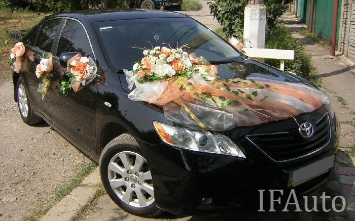 Аренда Toyota Camry 40 на свадьбу Івано-Франківськ