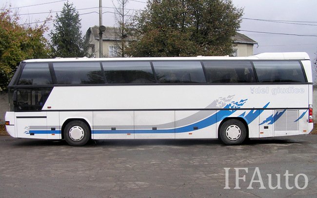 Аренда Автобус Neoplan 116 на свадьбу Івано-Франківськ